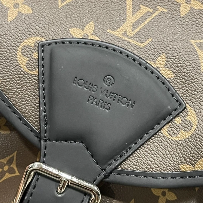 LV Backpacks 4233H-1931