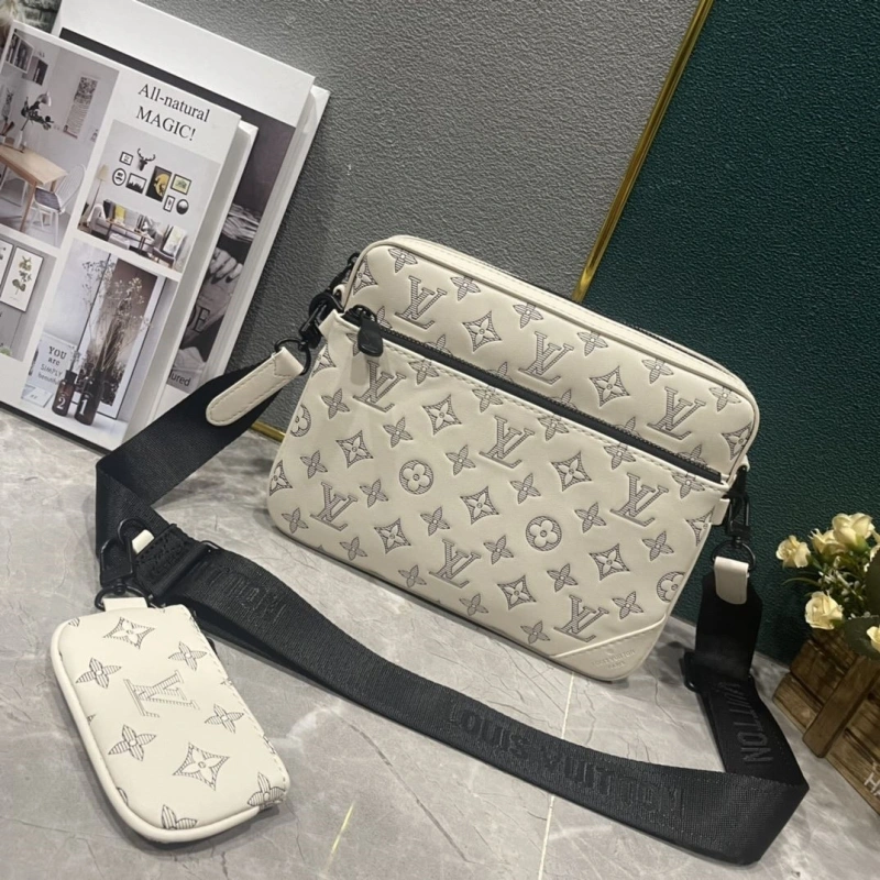 LV Satchel bags 4233H-1937