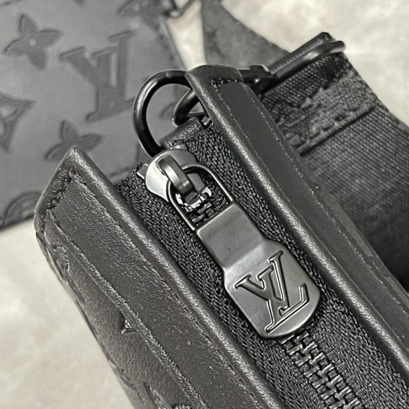 LV Satchel bags 4233H-1971
