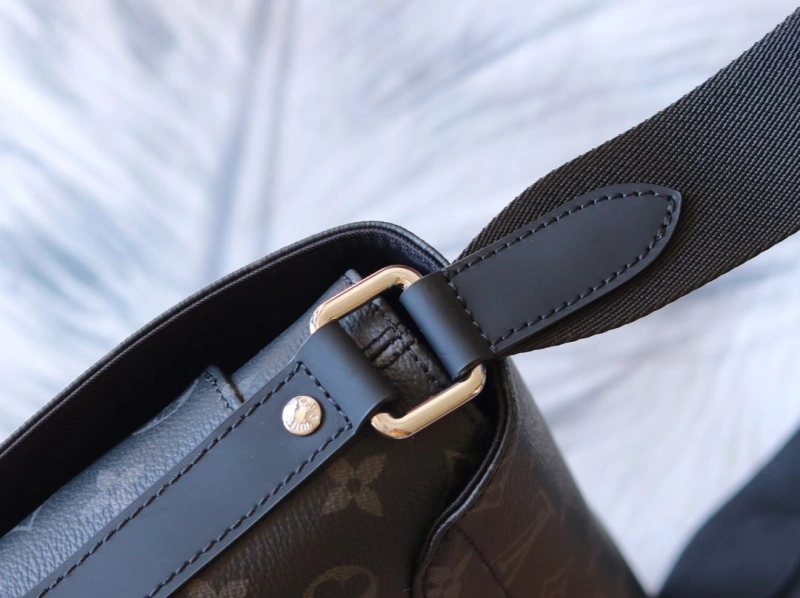 LV Satchel bags 4233H-2093