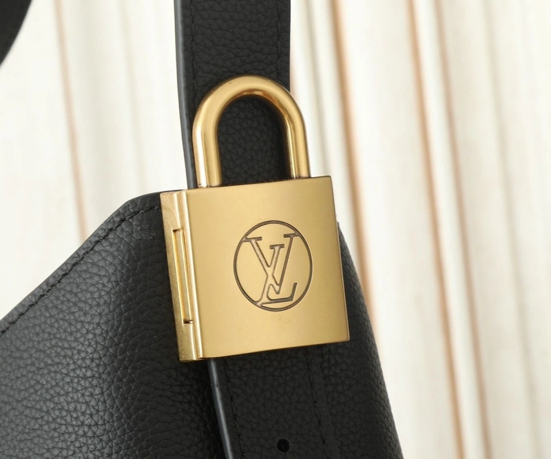 LV Shopping Bags 4233H-2158