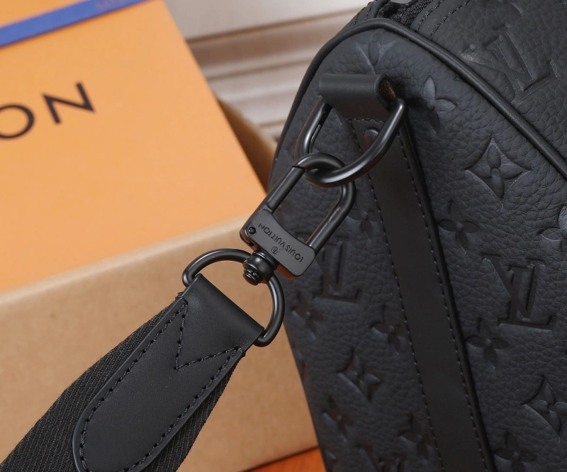 LV Travel Bags 4233H-2185