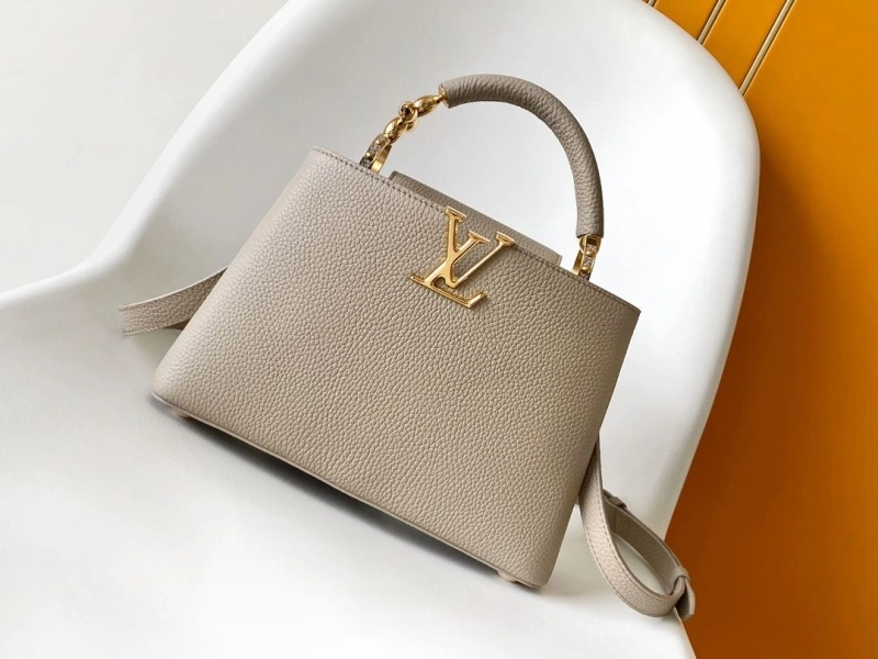 LV Capucines Bags 4233H-2224