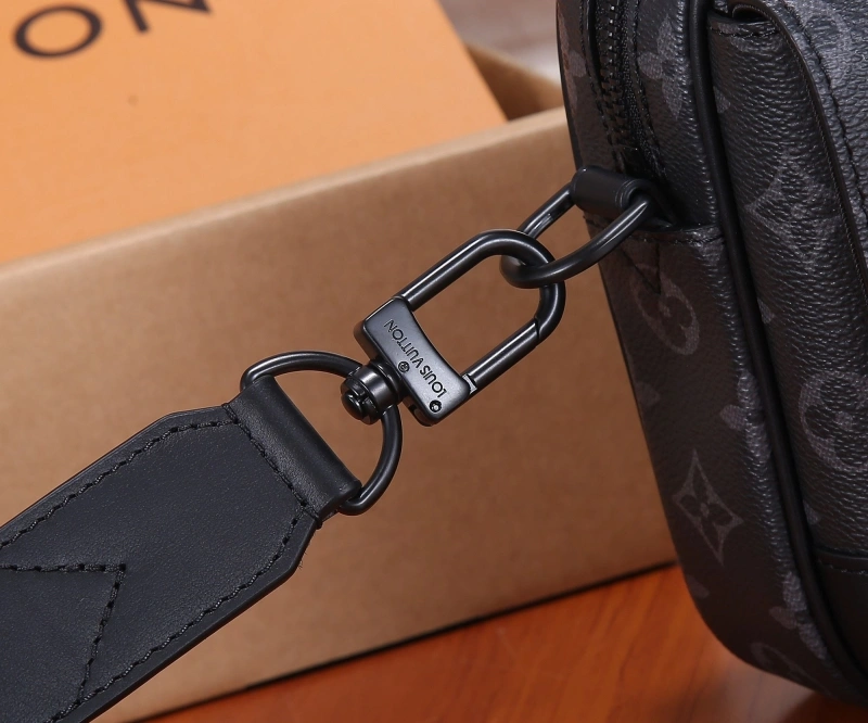 LV Satchel bags 4233H-2323