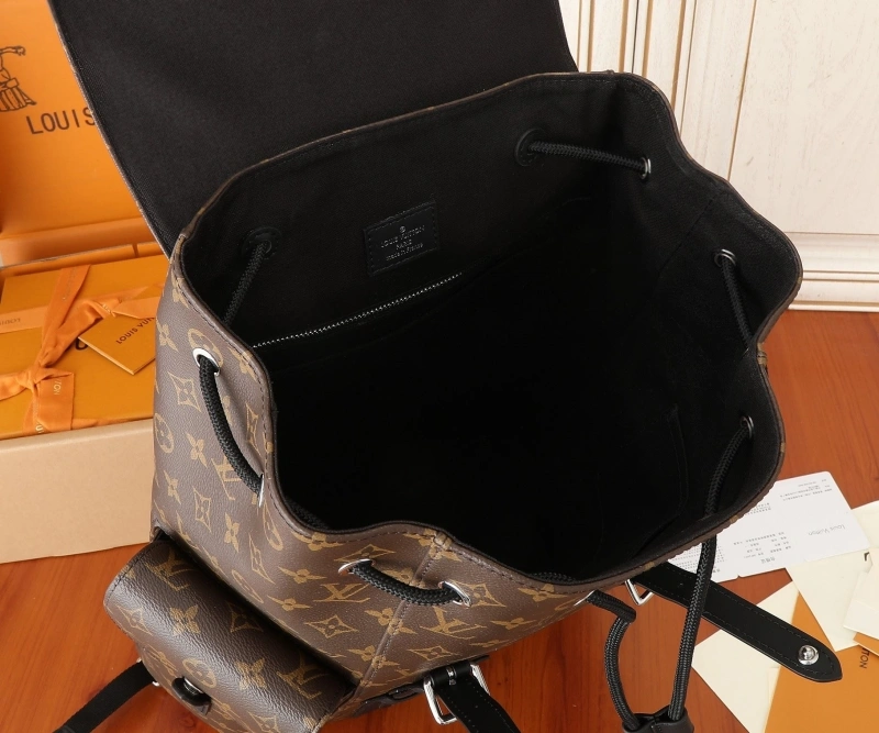 LV Backpacks 4233H-2339