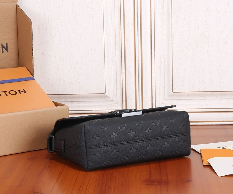 LV Satchel bags 4233H-2354