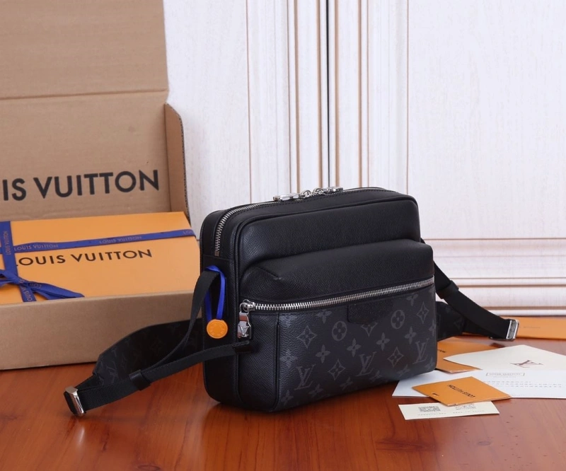LV Satchel bags 4233H-2362