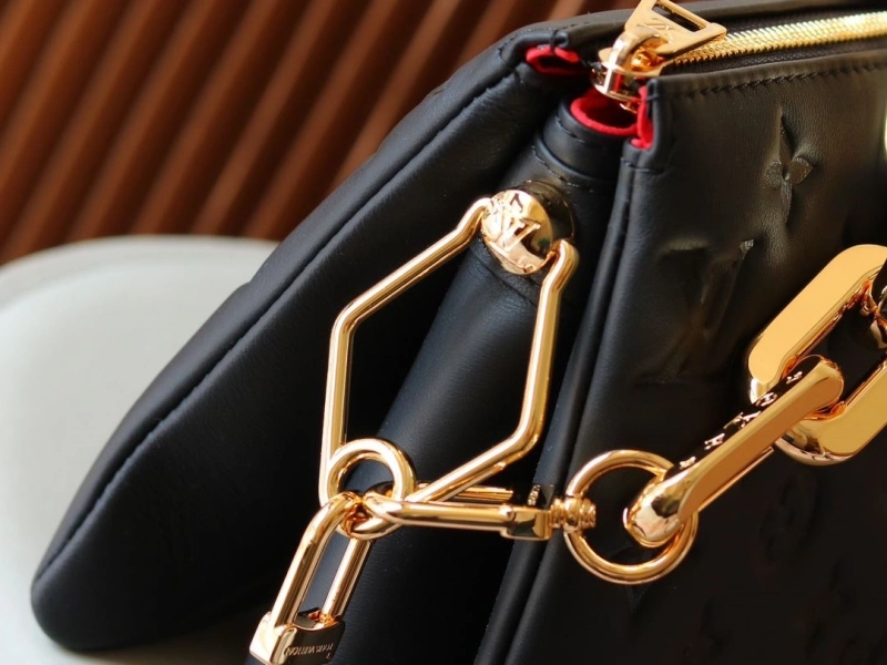 LV Satchel bags 4233H-2379