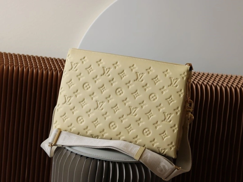 LV Satchel bags 4233H-2401