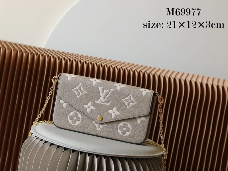 LV Satchel bags 4233H-2432