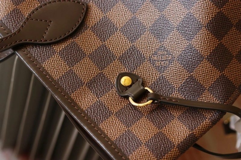 LV Shopping Bags 4233H-2447