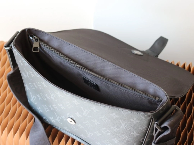 LV Satchel bags 4233H-2486