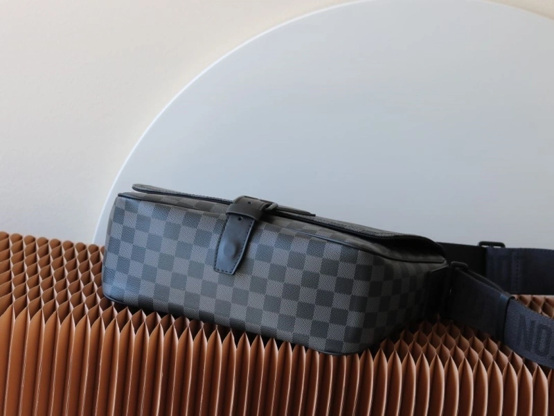 LV Satchel bags 4233H-2487