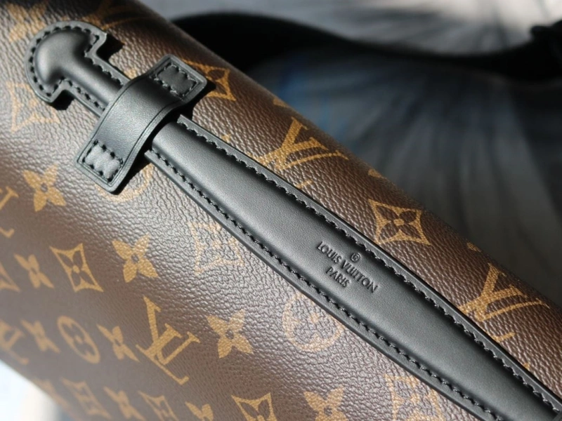 LV Satchel bags 4233H-2488