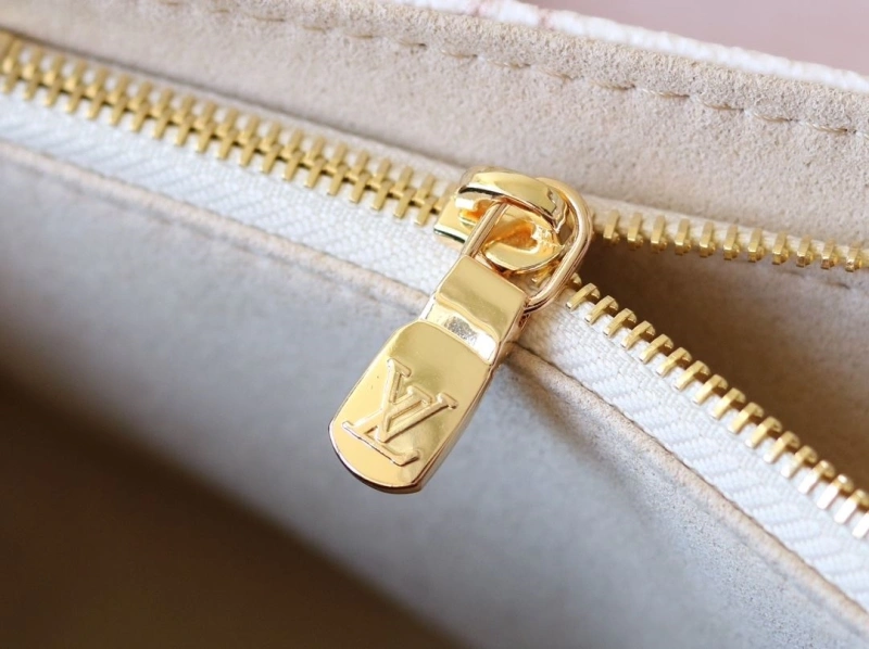 LV Satchel bags 4233H-2498