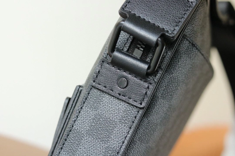 LV Satchel bags 4233H-2502