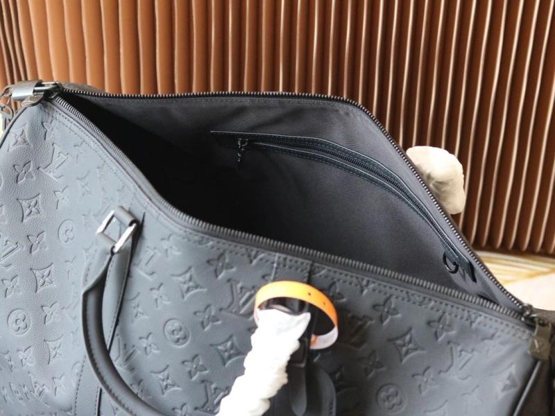 LV Travel Bags 4233H-2512
