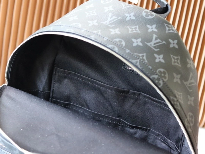 LV Backpacks 4233H-2525