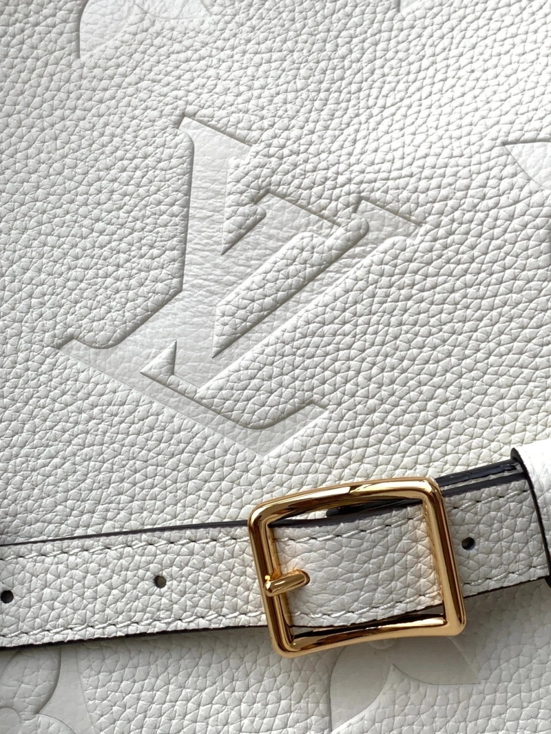 LV Satchel bags 4233H-2562