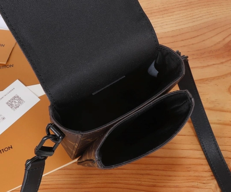 LV Satchel bags 4233H-2597