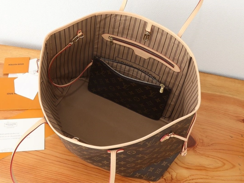 LV Shopping Bags 4233H-2612