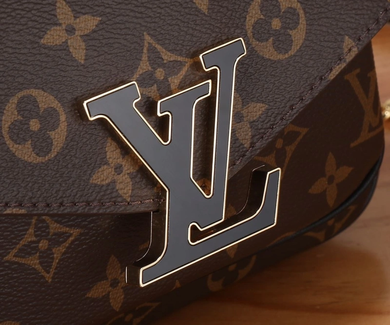 LV Satchel bags 4233H-2617