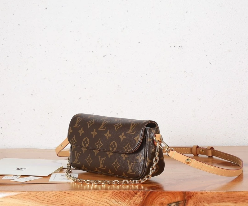 LV Satchel bags 4233H-2623