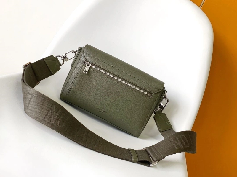 LV Satchel bags 4233H-2639