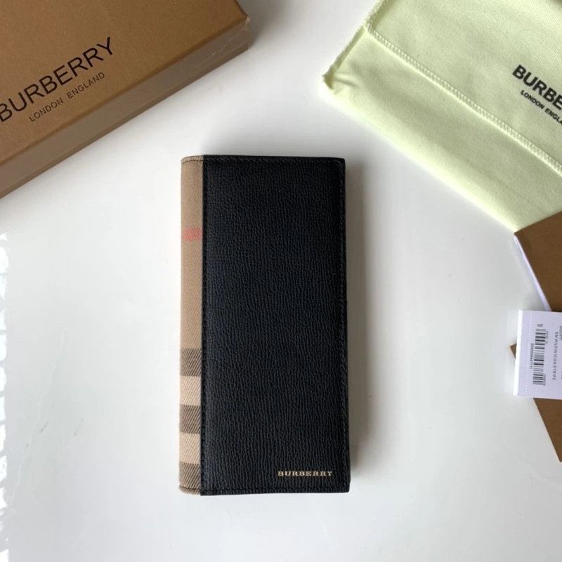 Bv*b*rry wallets 4237f-0157