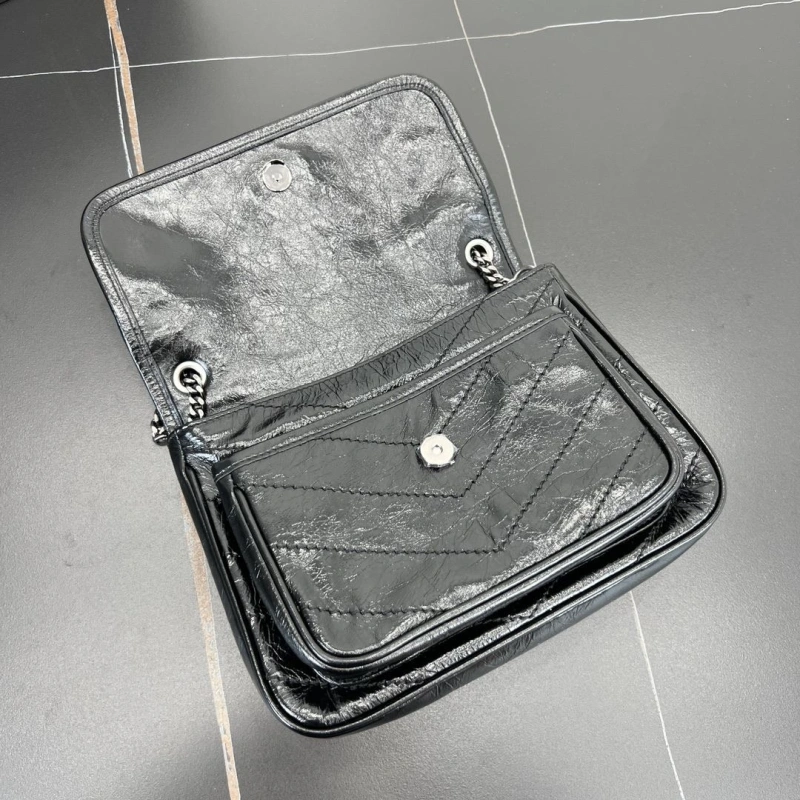 Y51 top handle bags 4250b-0018