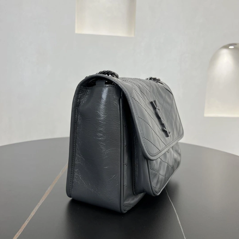 Y51 top handle bags 4250b-0027
