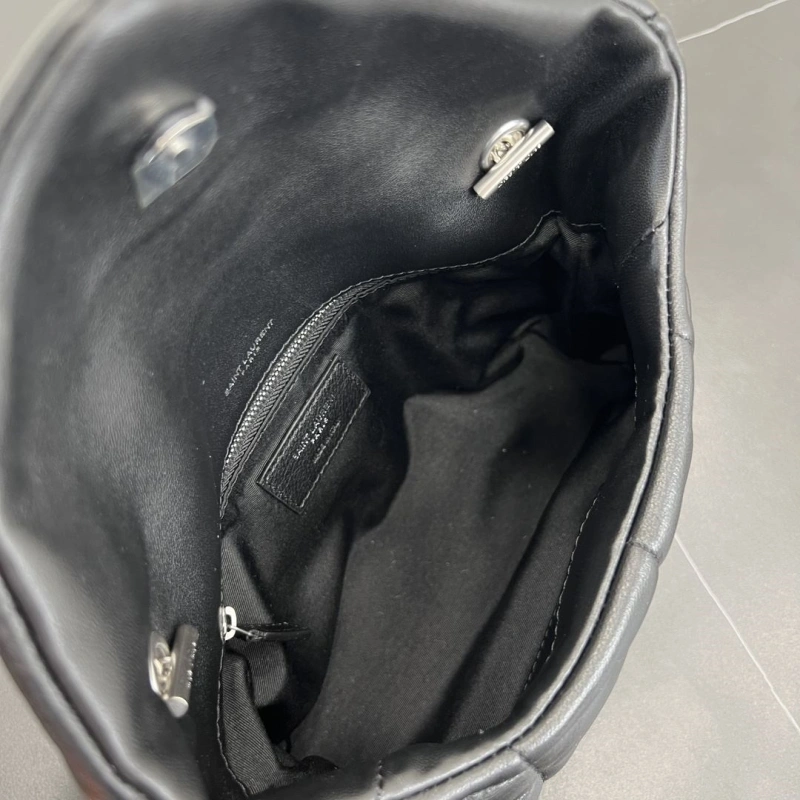 Y51 top handle bags 4250b-0061