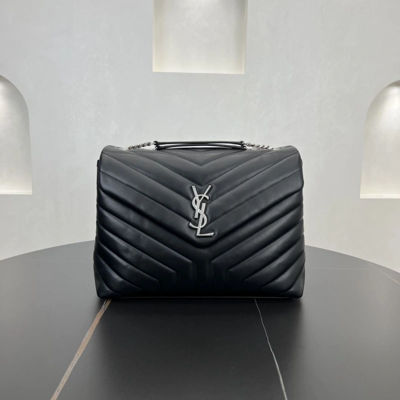 Y51 clutch bags 4250h-0006