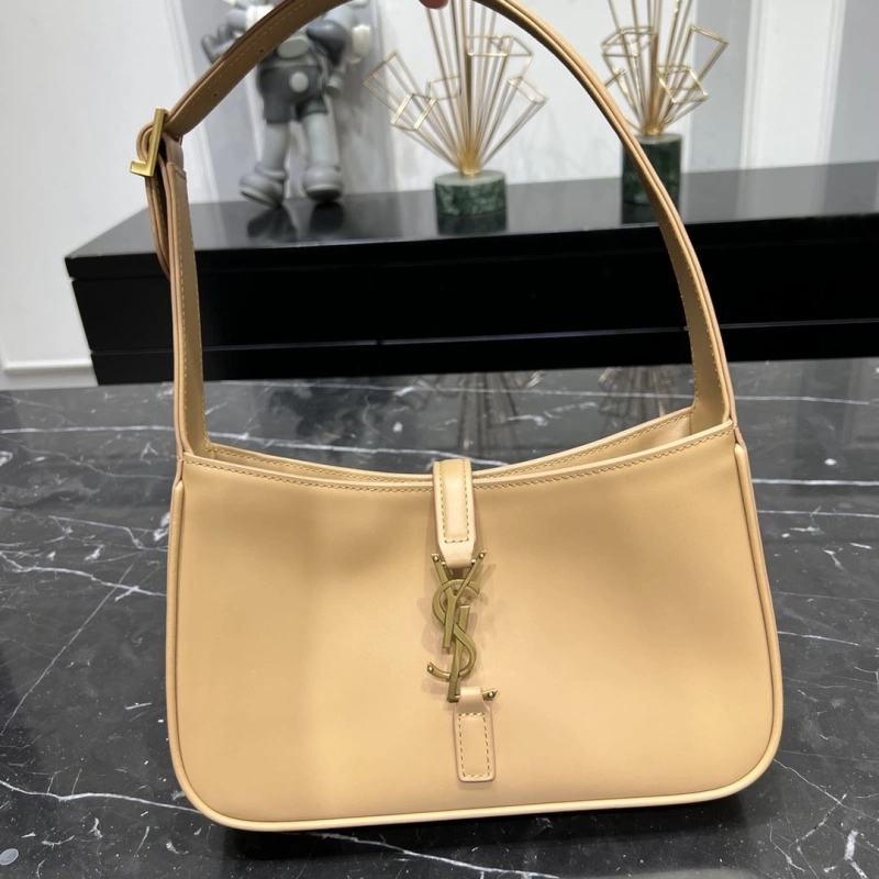 Y51 top handle bags 4250h-0167