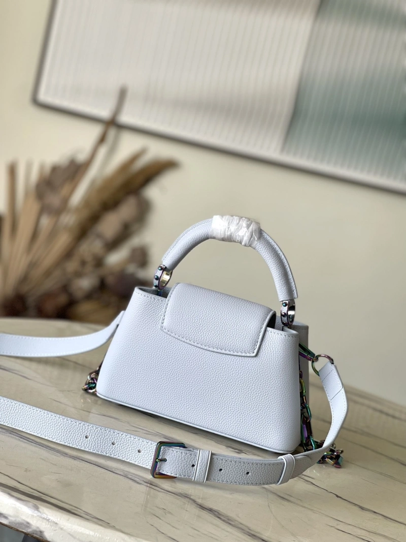 LV Capucines Bags 4286A-0011