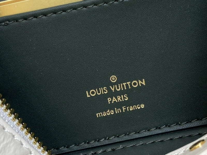 LV Cosmetic Bags 4286A-0113