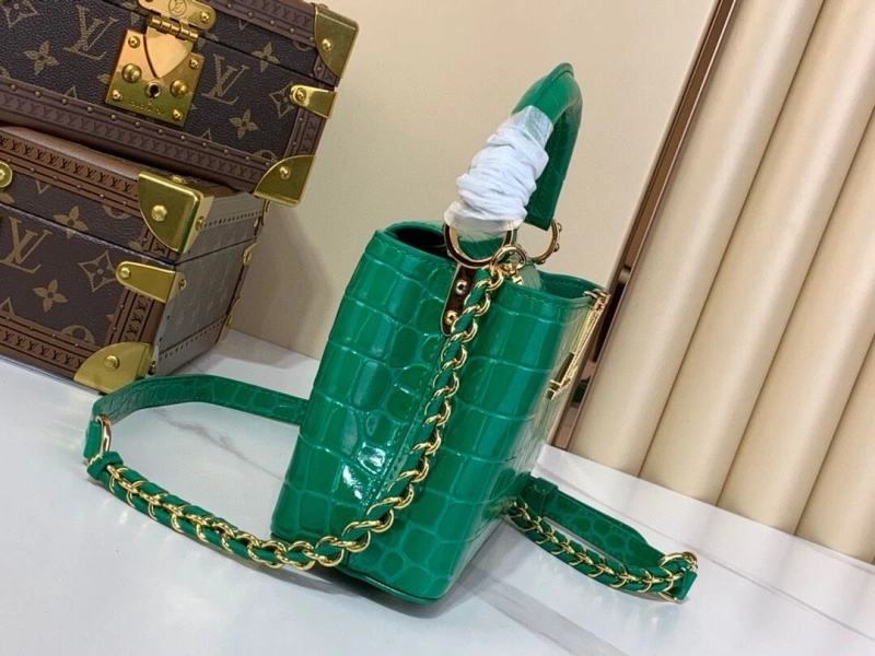 LV Capucines Bags 4286A-0122