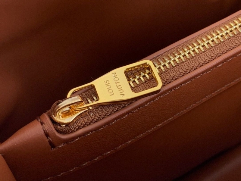 LV Capucines Bags 4286A-0124