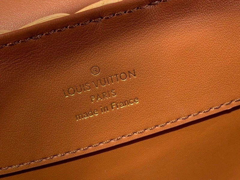 LV Capucines Bags 4286A-0124