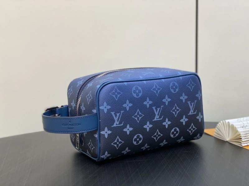 LV Cosmetic Bags 4286A-0140