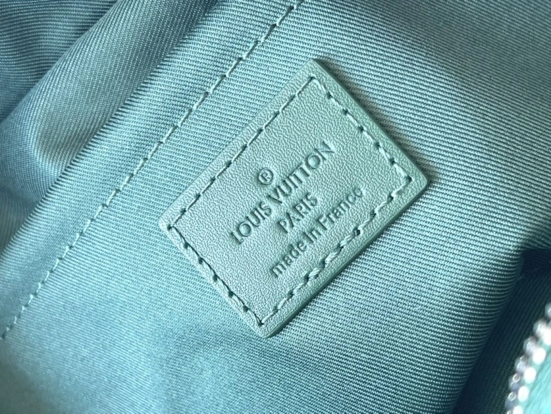 LV Cosmetic Bags 4286A-0201