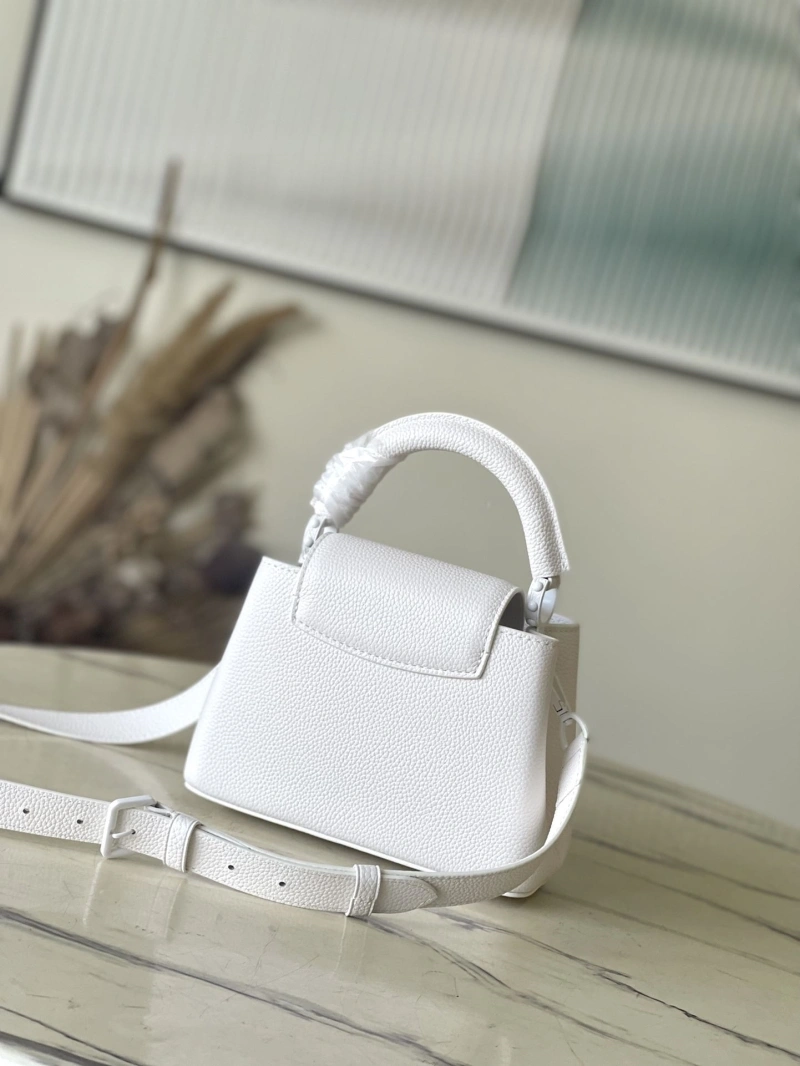 LV Capucines Bags 4286A-0228