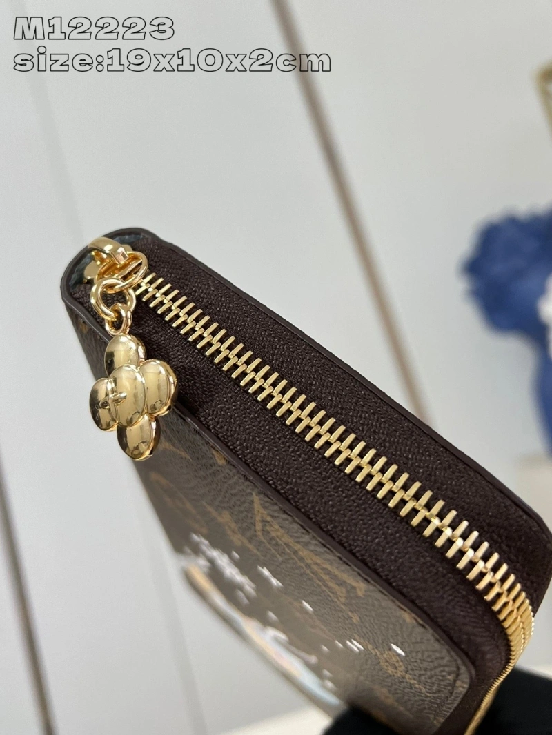 LV Wallets 4286A-0265