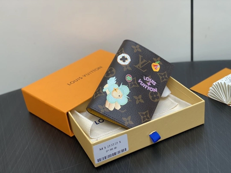 LV Wallets 4286A-0279