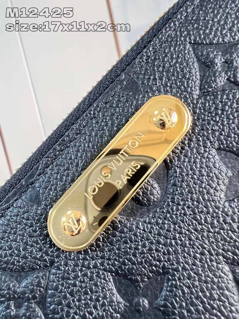 LV Wallets 4286A-0290