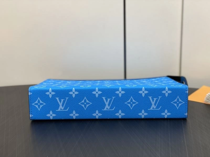 LV Clutch Bags 4286D-0004