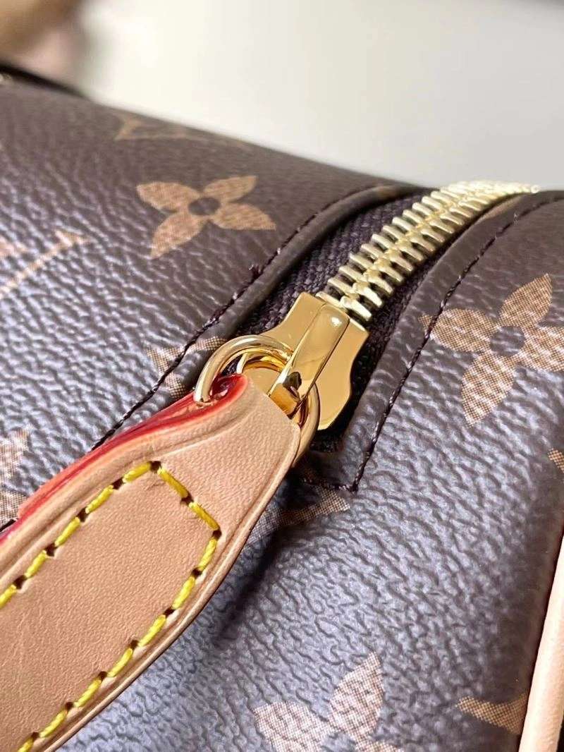 LV Cosmetic Bags 4286D-0085