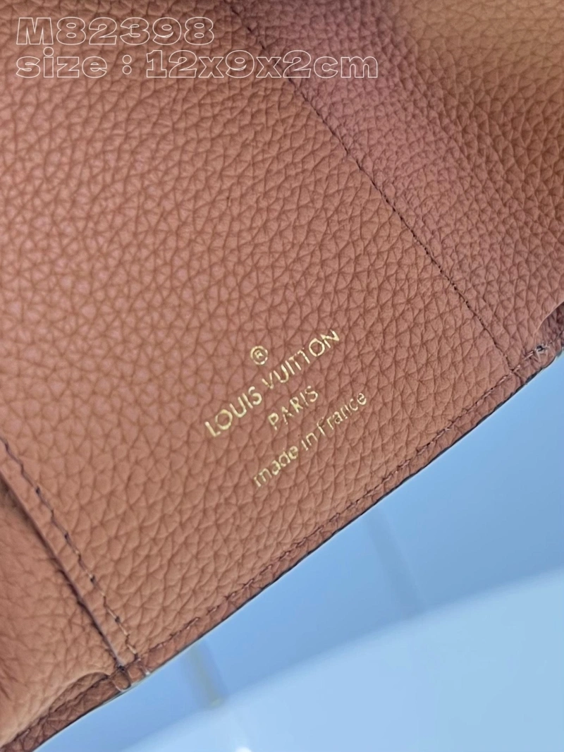 LV Wallets 4286F-0056