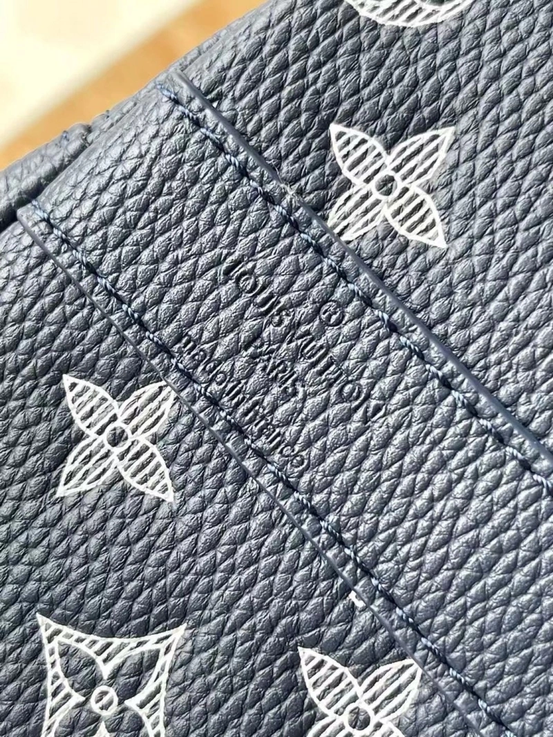 LV Travel Bags 4286F-0113