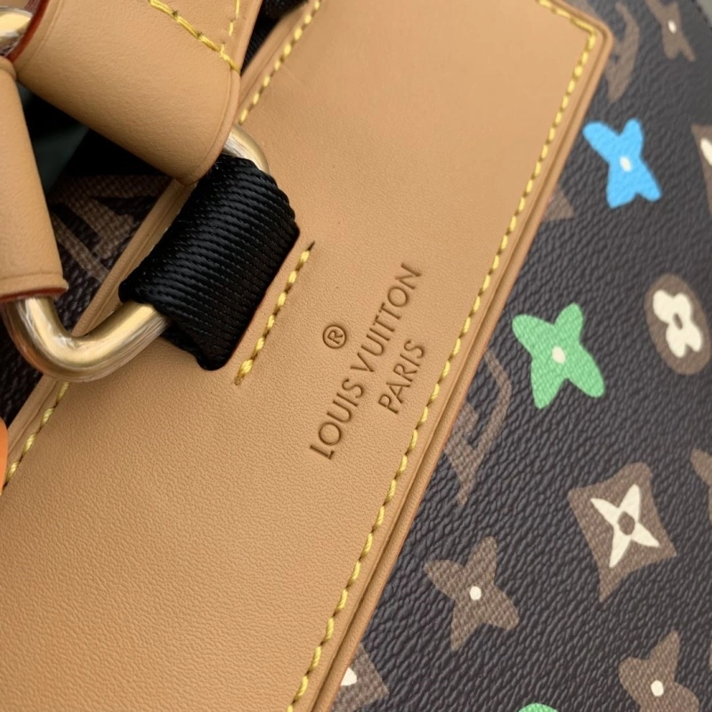 LV Backpacks 4286G-0002